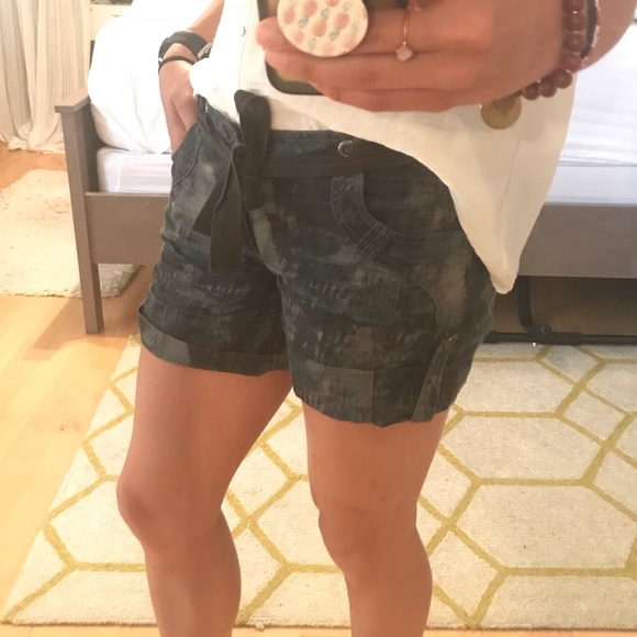 Free People Safari Shorts - Picture 1 of 4